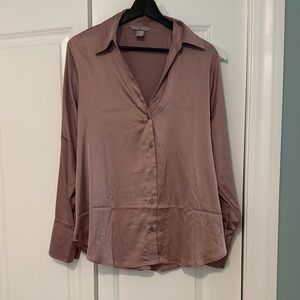 H&M Satin Button-Down Blouse in Mauve